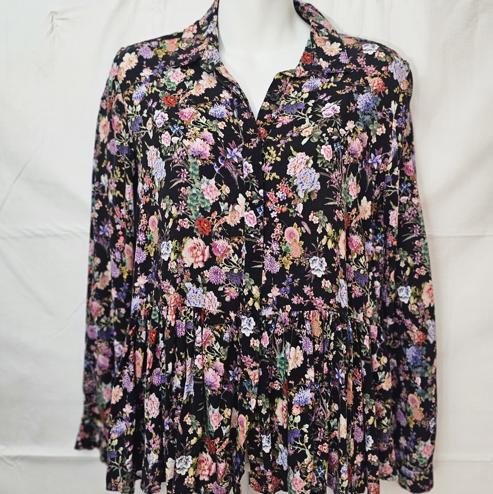 Tuckernuck Multicolor Floral Blouse